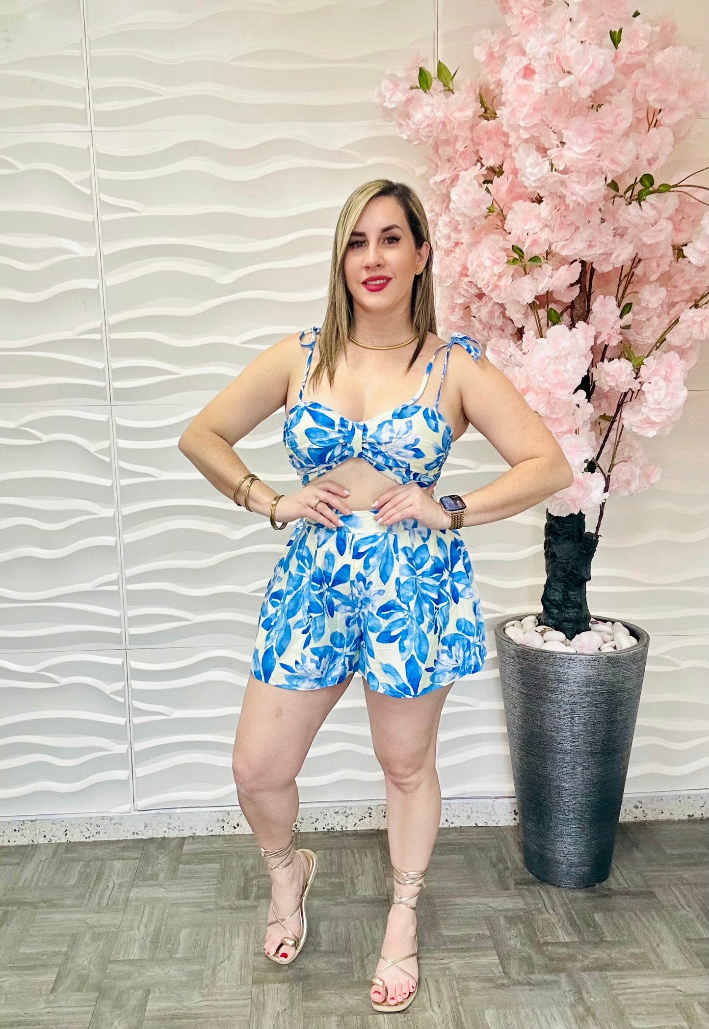 Blue set