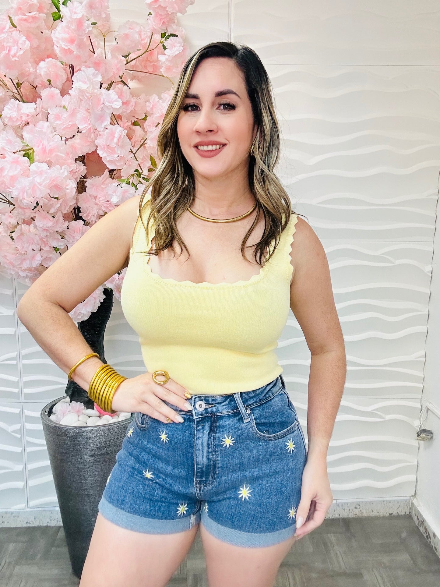 Tania short