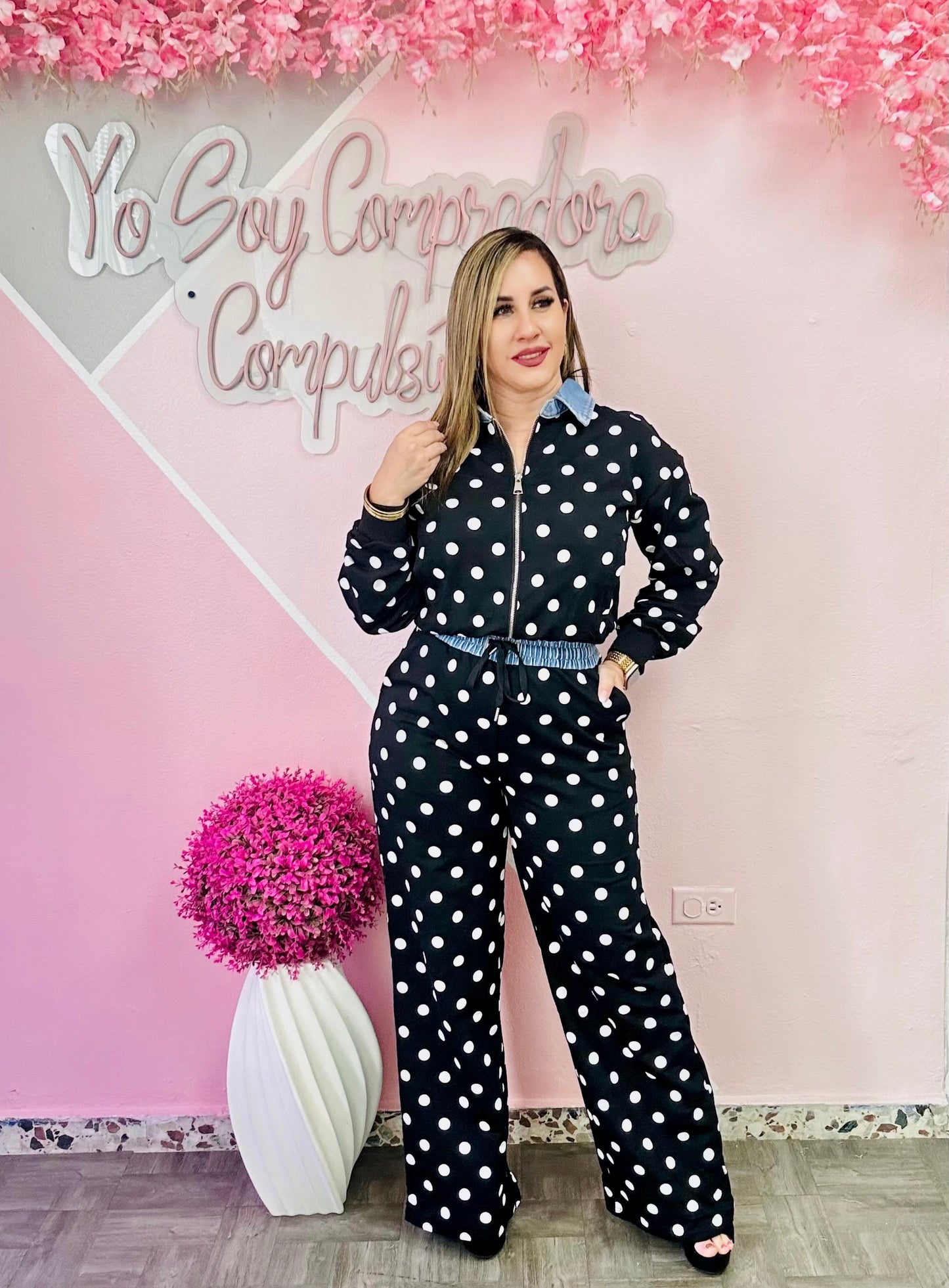 Polka dots travel set